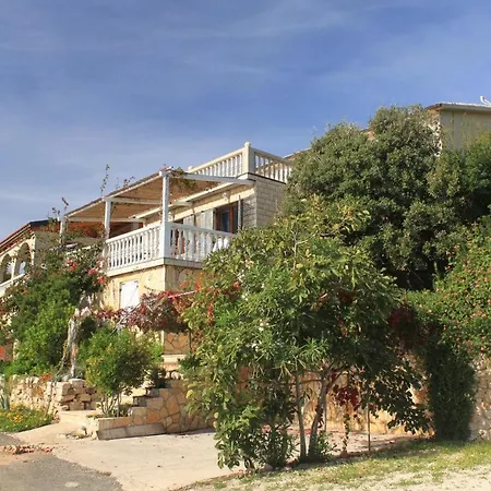 Apartman Milna 8917c Vis