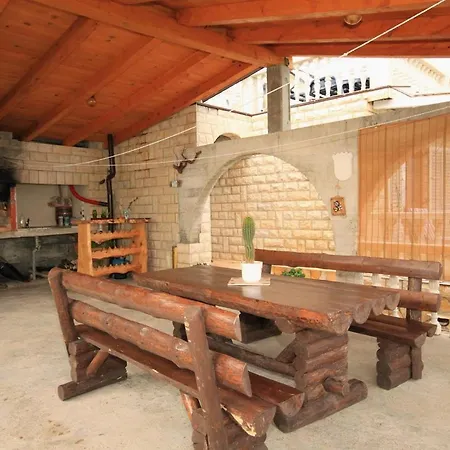 Milna 8917c Apartman *